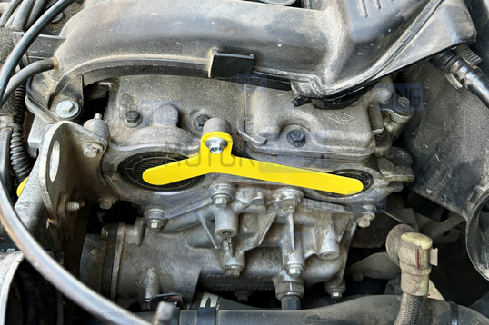 Фикcaтор зaглушек распpедвaлов ГБЦ MR для двигaтeля K4M, F4R для Лада Ларгус, Rеnаult, Nissan