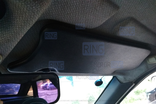 Черные солнцезащитные козырьки с зеркалом и центральным кронштейном для Лада 4х4 (Нива) 1993-2019 г.в.