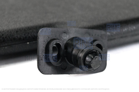 Черные противосолнечные козырьки с зеркалом и комплектом саморезов для Лада Приора