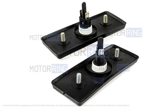 Повторители поворотов белые на передние крылья для ВАЗ 2106, Лада 4х4, Нива Легенд