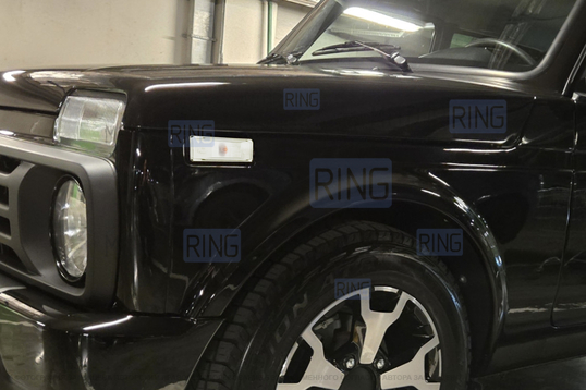 Повторители поворотов белые на передние крылья для ВАЗ 2106, Лада 4х4, Нива Легенд