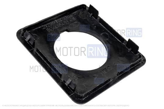 Рамка прикуривателя в сборе с прикуривателем для Шевроле Нива