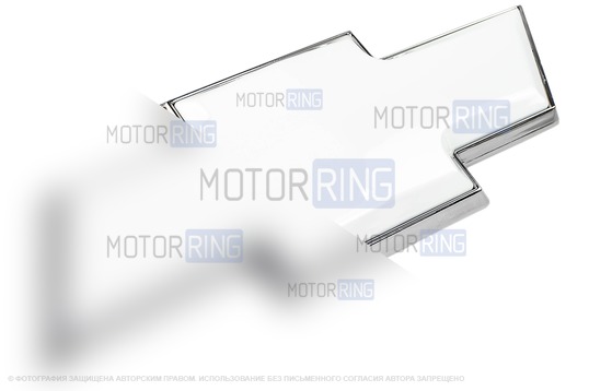 Шильдик-эмблема белая с активатором адгезии на решетку радиатора для Шевроле Нива после рестайлинга 2009 года