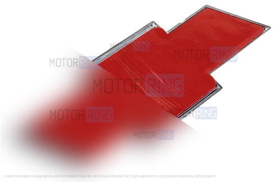 Шильдик-эмблема белая с активатором адгезии на решетку радиатора для Шевроле Нива после рестайлинга 2009 года