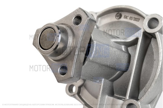 Водяной насос (помпа) Luzar Turbo для ВАЗ 2101-2107, Лада 4х4, Нива Легенд, Нива Тревел, Шевроле Нива