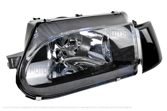 Левая блок фара ML под Bosch с черным корпусом, маской, поворотником и прозрачным стеклом для ВАЗ 2113-2115