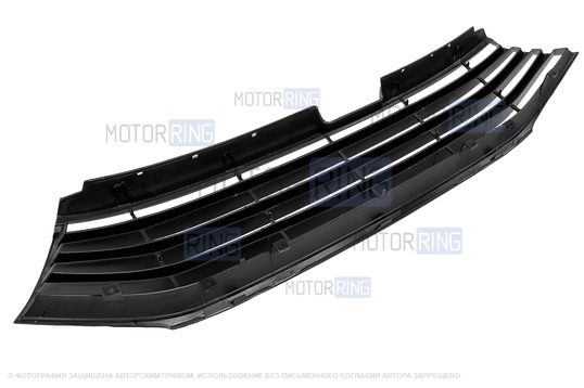 Решетка радиатора 3 планки без шильдика для Лада Веста в комплектации Люкс