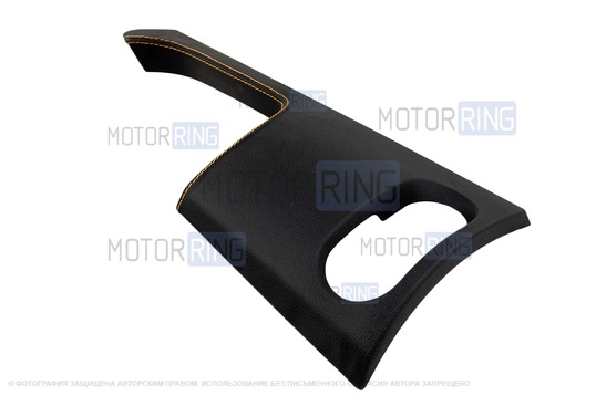 Крышка блока предохранителей обтянута экокожей для Лада Калина 2, Гранта FL