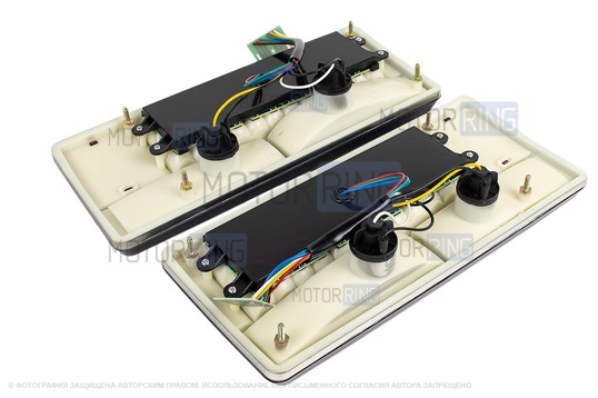 Комплект тонированных задних диодных фонарей для ВАЗ 2107