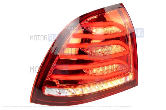 Задний левый красный светодиодный фонарь ML в стиле Мерседес АМГ для Лада Приора_1