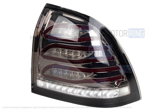 Задний правый тонированный светодиодный фонарь ML в стиле Мерседес АМГ для Лада Приора