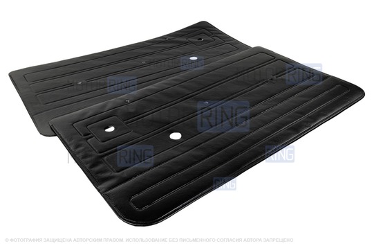 Комплект обивок дверей образца 2105 с пластиковыми ручками стеклоподъемников и ручками дверей образца 2107 для ВАЗ 2101-2107