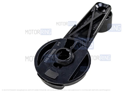 Комплект обивок дверей образца 2105 с пластиковыми ручками стеклоподъемников и ручками дверей образца 2107 для ВАЗ 2101-2107