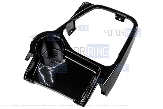 Рамка КПП консоли черная глянцевая в стиле Приоры 2 для Лада Приора до 2013 г.в.