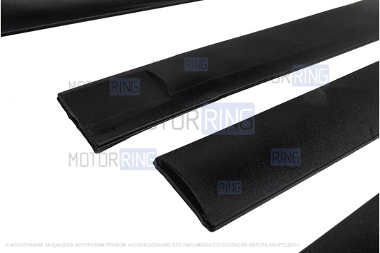 Резиновые протекторы (молдинги) на двери с названием модели для Лада 4х4, Нива Легенд