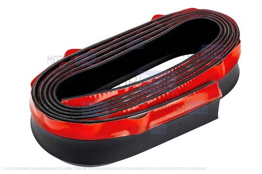 Универсальная резиновая губа Самурай черная на передний бампер