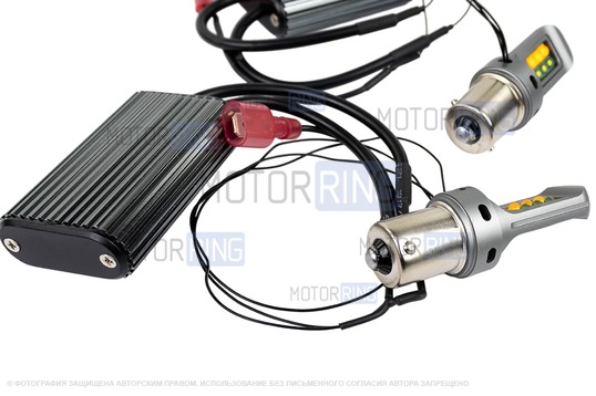 Светодиодные лампы с цоколем 1156 (P21W) с обманкой для стоп-сигналов с функцией поворотника