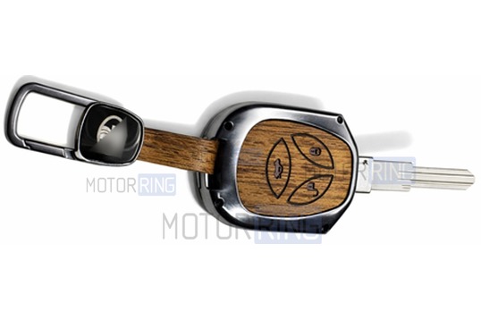 Алюминиевый чехол ключа Sal-Man с брелоком (текстура коричневого дерева) для Лада Приора, Калина, Калина 2, Гранта, Гранта FL до 2019 г.в. и с 2023 г.в., Датсун_1