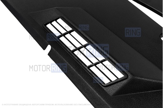 Черные жесткие облицовки задних стоек для ВАЗ 2105, 2107