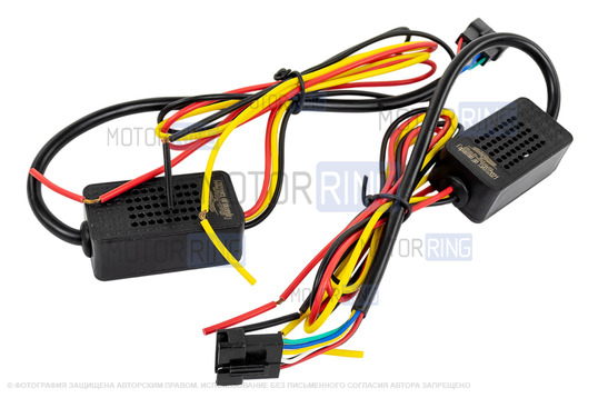 Реснички на фары Sal-Man темное стекло с ДХО и динамическими повторителями поворотников для Лада Приора