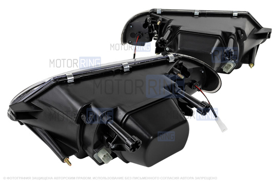 Фары в стиле БМВ с диодными модулями, встроенными ДХО и черной маской для ВАЗ 2113-2115