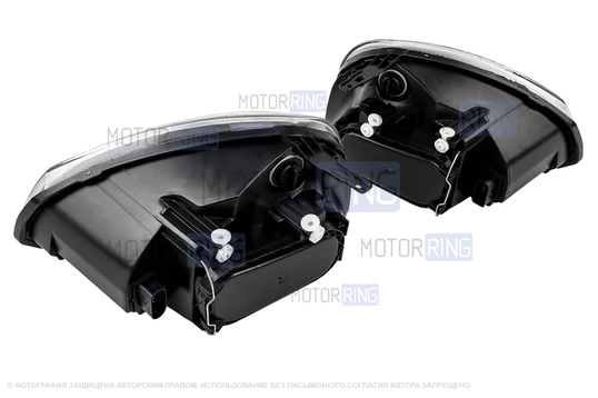 Черные фары в стиле БМВ с линзой (Bi-Led) для Лада Приора