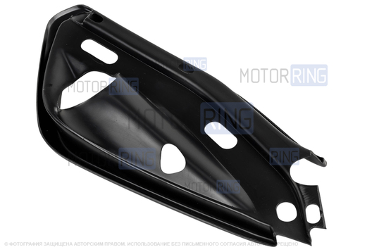 Правое основание облицовки ПТФ в передний бампер для Лада Веста Спорт