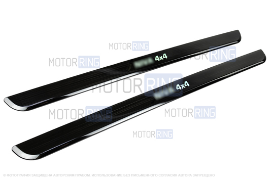 Черные лаковые накладки внутренних порогов Sal-Man с указанием модели (зеленая подсветка) для 3-дверной Лада 4х4, Нива Легенд