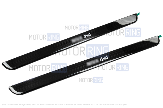 Черные лаковые накладки внутренних порогов Sal-Man с указанием модели (зеленая подсветка) для 3-дверной Лада 4х4, Нива Легенд