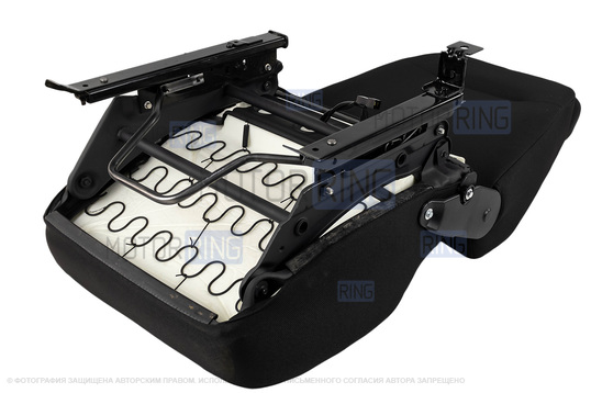 Сиденье переднее пассажирское с салазками для Шевроле Нива до 2014 г.в.