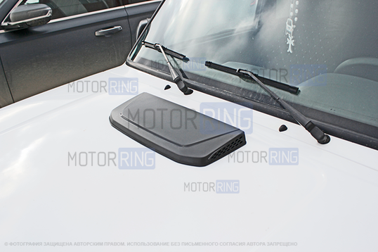 Накладка Утёс черная на капот для Лада 4х4, Нива Легенд