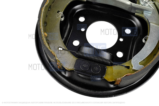 Оригинальный тормозной задний правый щит в сборе для ВАЗ 2108-21099, 2110-2112, 2113-2115, Лада Приора, Калина, Калина 2, Гранта, Гранта FL без АБС