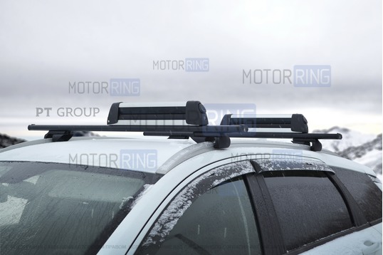 Автомобильное крепление для лыж и сноубордов 56см с замком_1