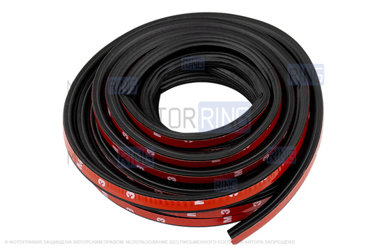 Универсальный 6-камерный уплотнитель дверей, капота, багажника Деталиус длиной 6 метров для Лада и иномарок