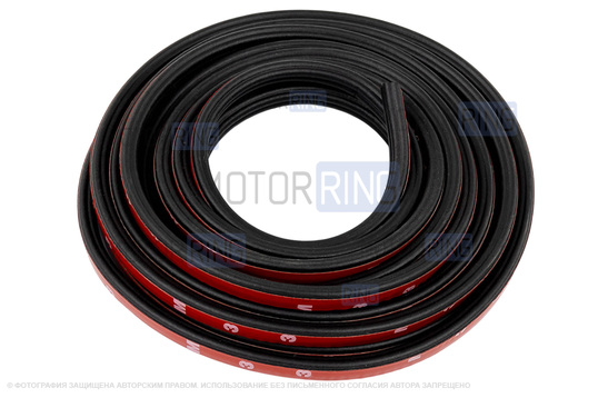 Универсальный 5-камерный уплотнитель дверей, капота, багажника Деталиус длиной 6 метров для Лада и иномарок