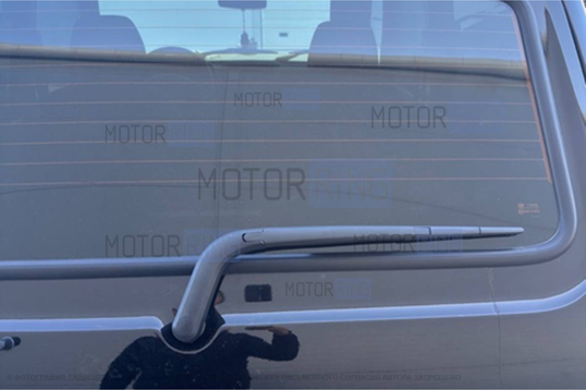 Задний рычаг стеклоочистителя Sem-Ali в сборе с щеткой для Лада 4х4, Нива Легенд