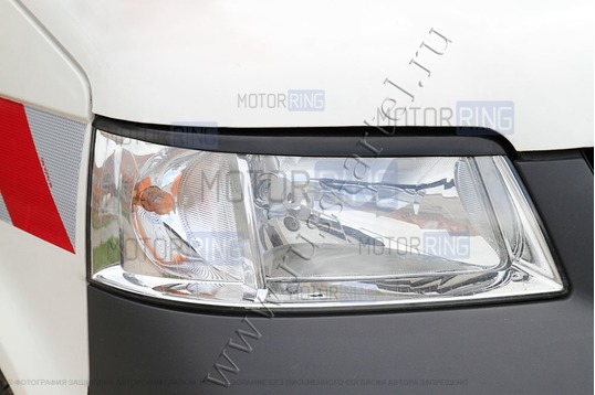 Реснички-накладки на передние фары под покраску для Volkswagen Caravelle (T5) 2003-2008 г.в., Multivan (T5) 2003-2008 г.в.,  Transporter (T5) 2003-2008 г.в.