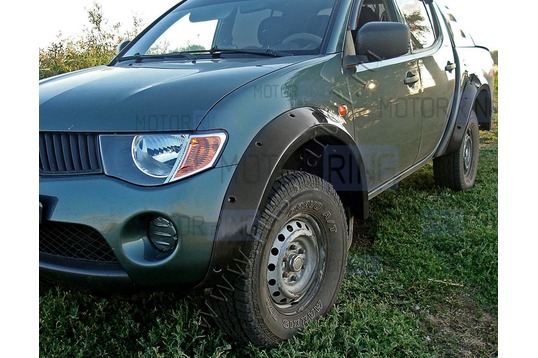 Расширители колесных арок Русская Артель с выносом на 90мм для Mitsubishi L200 2007-2015 г.в.