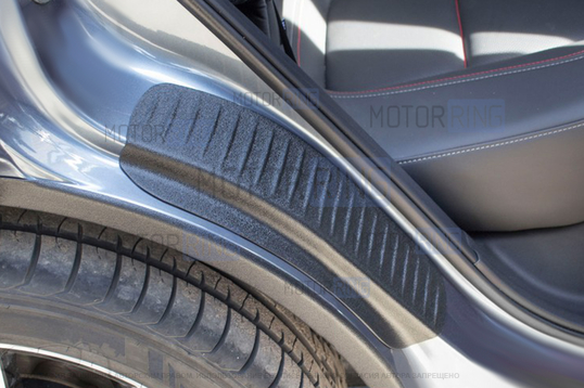 Накладки на внутренние части задних арок Русская Артель со скотчем для Chery Tiggo 7 с 2020 г.в., Tiggo 7 Pro 2020-2024 г.в., Tiggo 7 Pro Max с 2022 г.в., Tiggo 7L с 2024 г.в., Xcite  X-Cross 7 с 2024 г.в., Tenet T4L с 2026 г.в., T7 с  2025 г.в.