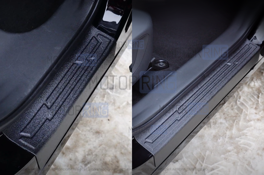 Накладки на внутренние пороги дверей Русская Артель со скотчем для Changan CS55 Plus c 2019 г.в., UNI-S c 2024 г.в.