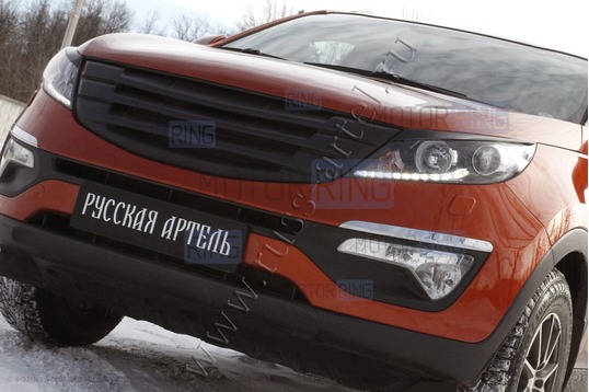 Решетка радиатора Русская Артель 4 планки с черной сеткой для KIA Sportage 3 2010-2015 г.в.