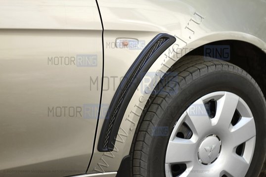 Накладки на передние крылья Русская Артель с сеткой для Mitsubishi Lancer X 2007-2014 г.в.