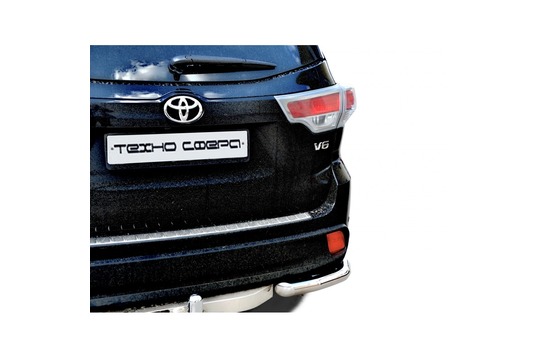 Защита заднего бампера ТехноСфер Уголки d63,5 нержавейка для Toyota Highlander_1