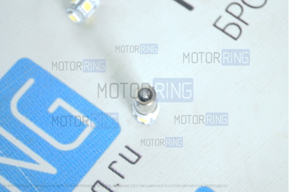 Светодиодные лампы T10 BA9S 5LED белые 1050