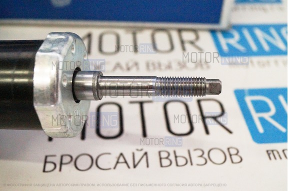 Оригинальные масляные амортизаторы задней подвески KYB Premium (Каяба) для ВАЗ 2108-15