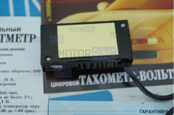 Тахометр-вольтметр Multitronics DM-20 для карбюраторных двигателей