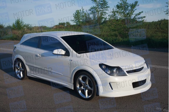 Передний бампер «DM STYLE» для Opel Astra