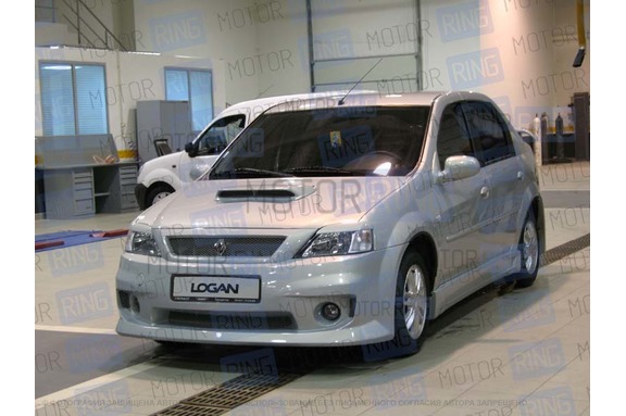 Передний бампер с решеткой «POWER DM 2» для Renault Logan
