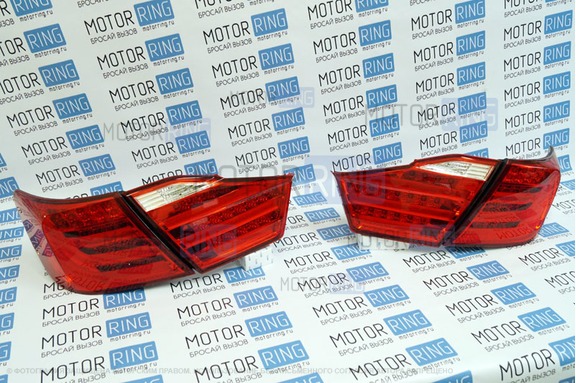 Задние тюнинг фонари светодиодные на Toyota Camry 2012 г.в.