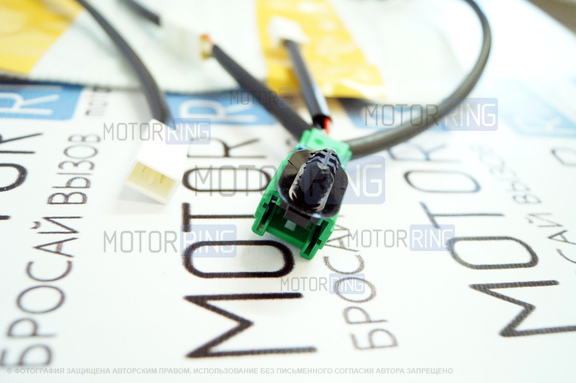 Элементы обогрева на одно переднее сиденье Оригинальный МТ с термореле для Лада Гранта FL